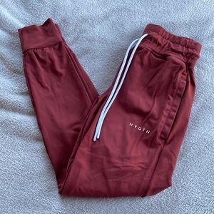 Maroon NVGTN JOGGER